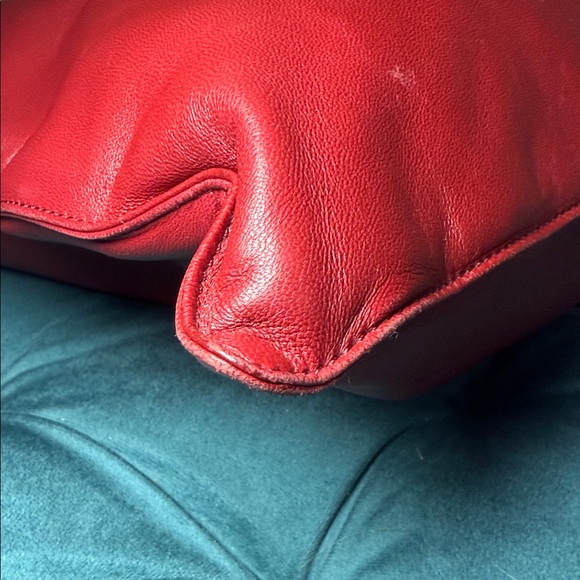 Loewe Bold Red Lambskin Tote Bag - Picture 4 of 13